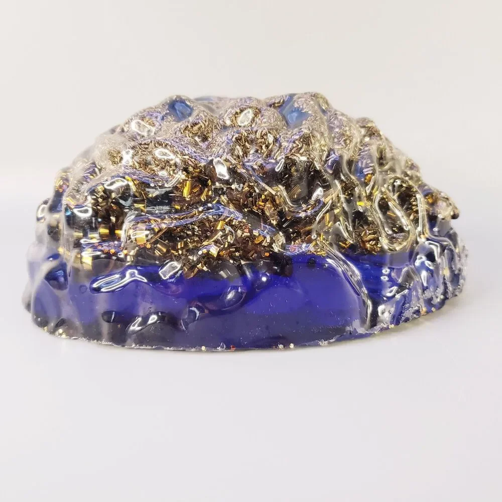 Resin Human Brain Blue Cerebrum Glitter Handemade Halloween Decor Spooky Creepy